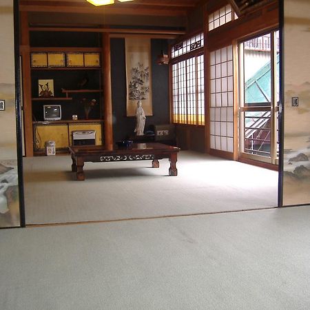 Saratoku Ryokan Тенкава Екстер'єр фото
